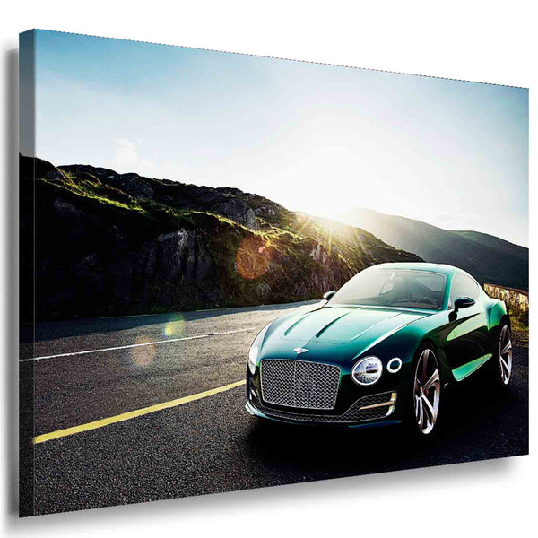Bentley Continental Leinwandbild – Grüner Luxuswagen an irischer Küstenstraße | AK ART Auto Wandbild TOP