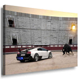 Lamborghini vs. Stier – Spektakuläres Arena-Leinwandbild | AK Art Automotiv-Kunst XXL
