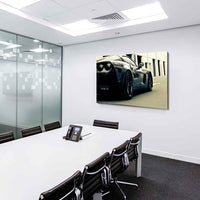 Schwarzer Ferrari Sportwagen – Elegantes Leinwandbild in HD | AK Art Automotiv-Wandbild