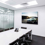 Bentley Continental Leinwandbild – Grüner Luxuswagen an irischer Küstenstraße | AK ART Auto Wandbild TOP